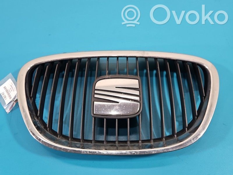 Maskownica / Grill / Atrapa górna chłodnicy   5P0853654,IMPRK1602957