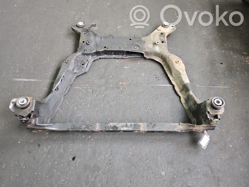 Volvo XC60 Poutre d'essieu avant