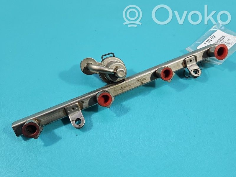 Renault Megane III Rampă alimentare injectoare 