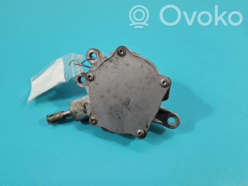 Toyota Verso Pompe à vide