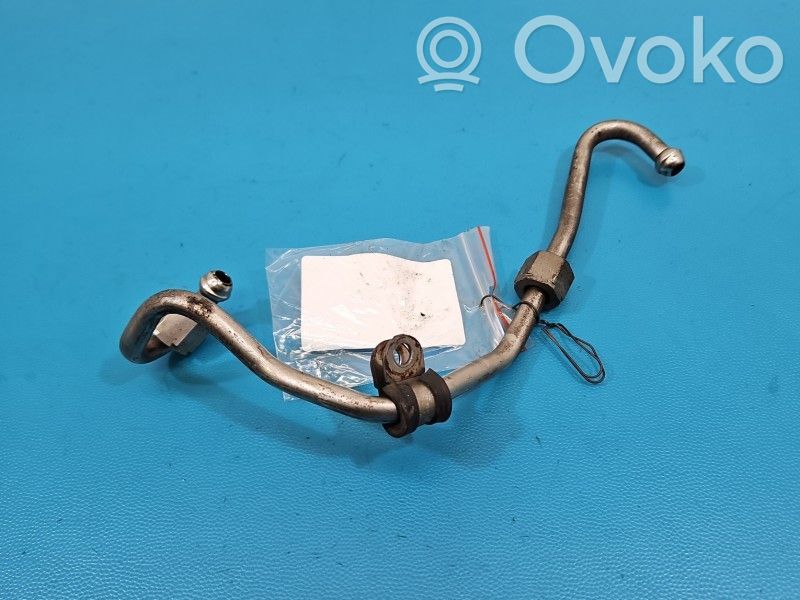 Audi A5 8T 8F Conductă alimentare combustibil 