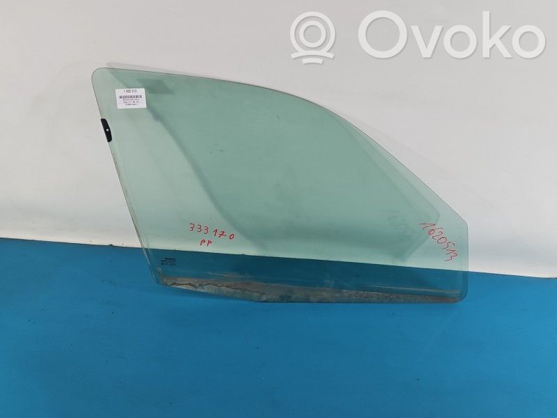 Renault Clio II Etuoven ikkunalasi, neliovinen malli
