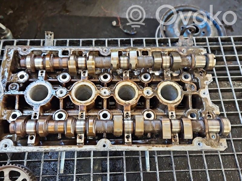 Opel Astra H Chiulasă motor 