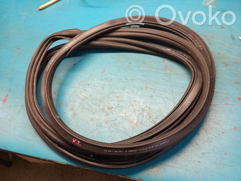 BMW 5 G30 G31 G38 Gummidichtung Heckklappe Kofferraumdeckel 