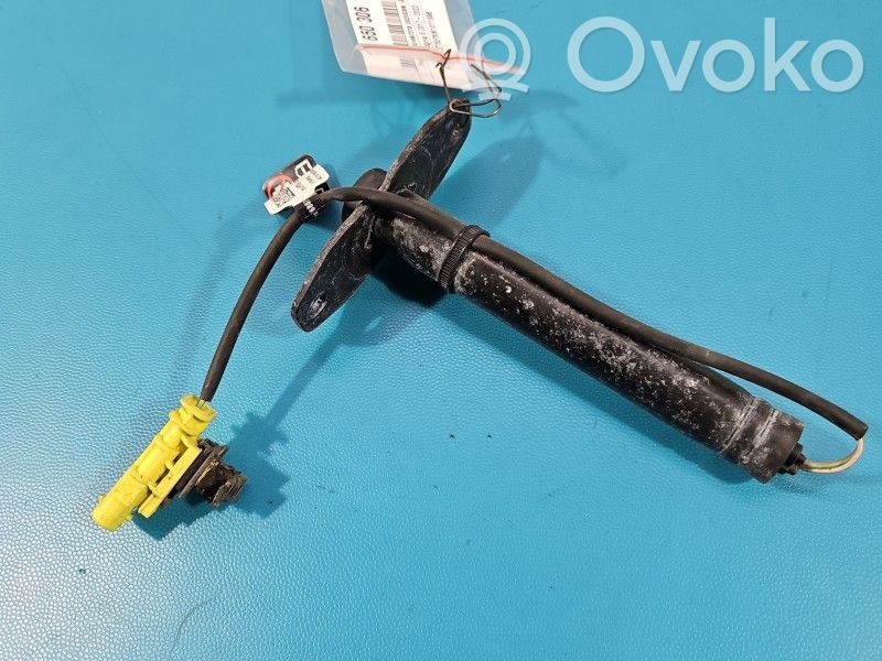 Opel Insignia B Airbag per pedoni 