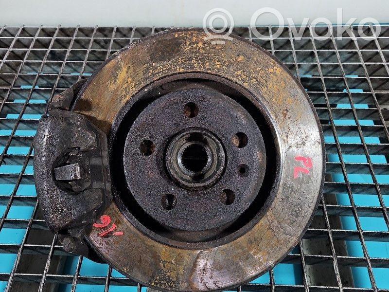 Volkswagen Golf IV Etupyörän navan laakerikokoonpano 
