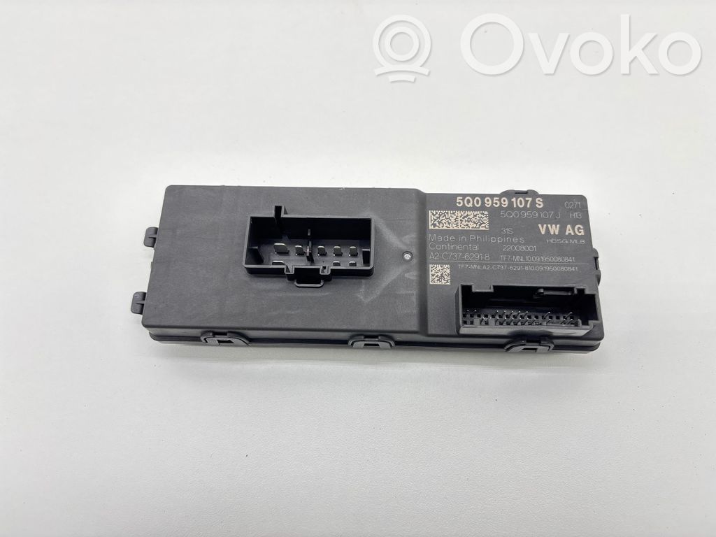 Audi Q3 F3 Tailgate/trunk control unit/module 