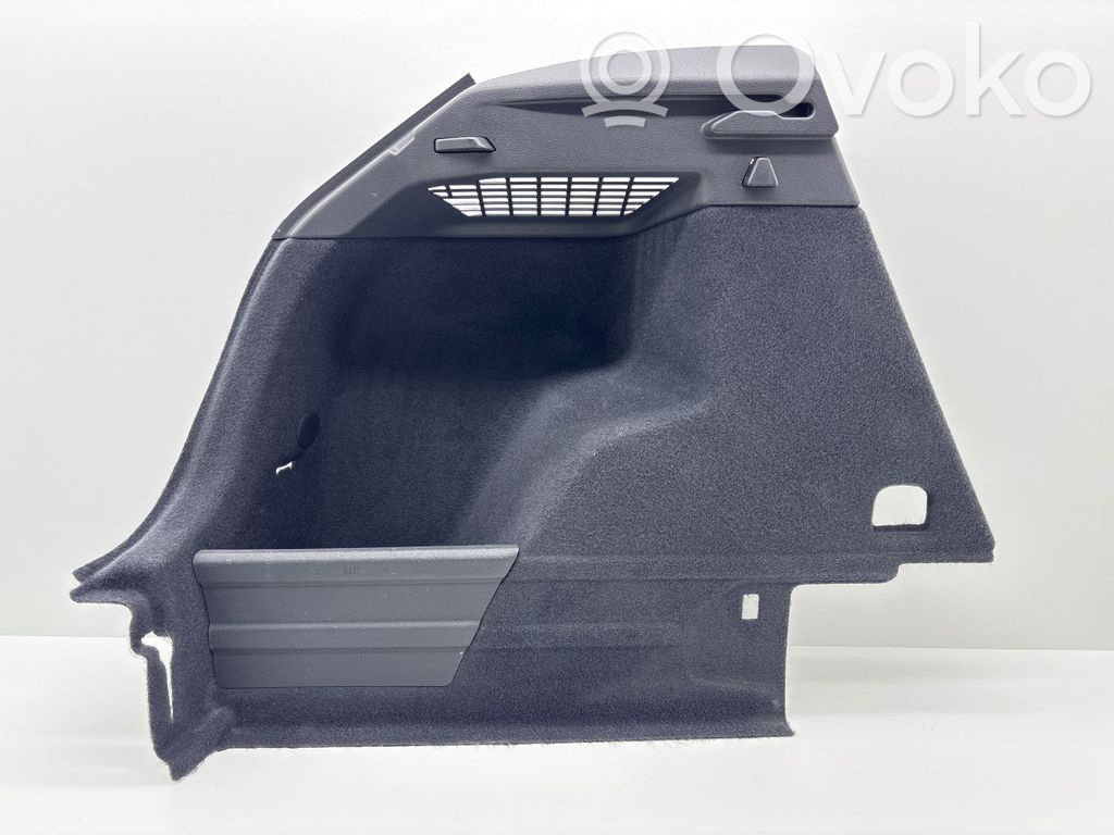 Audi Q3 F3 Boczek / Tapicerka / bagażnika 