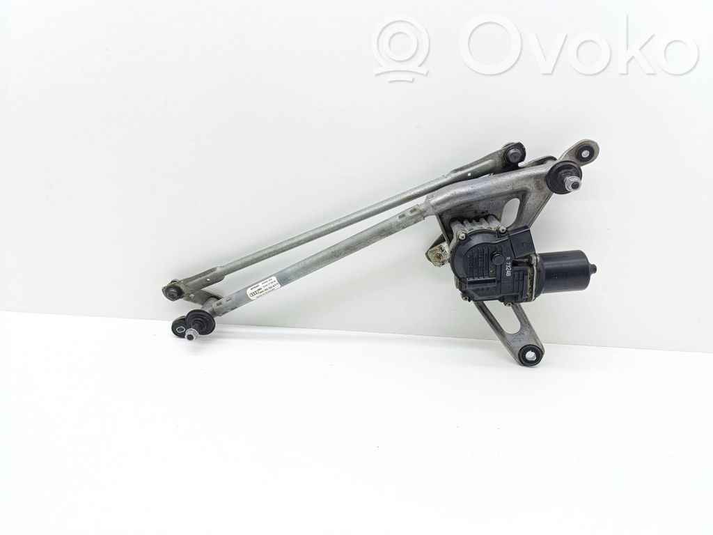 Audi A5 Front wiper linkage and motor 
