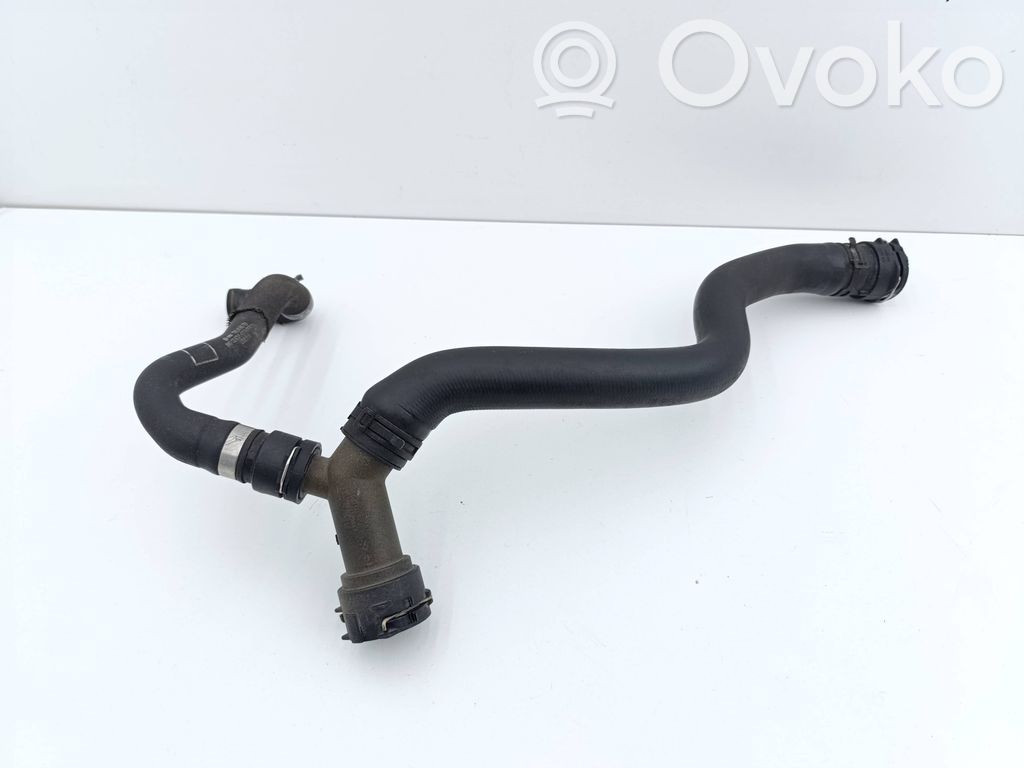 Audi A5 Engine coolant pipe/hose 