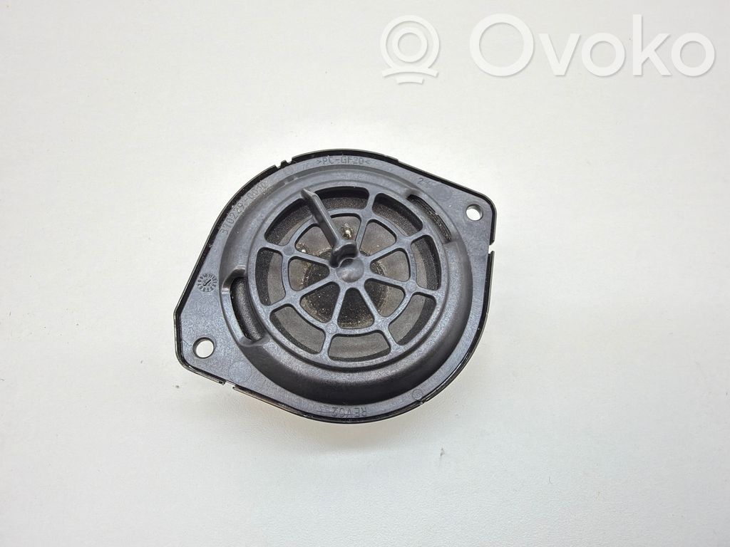 Audi Q7 4M Front door speaker 