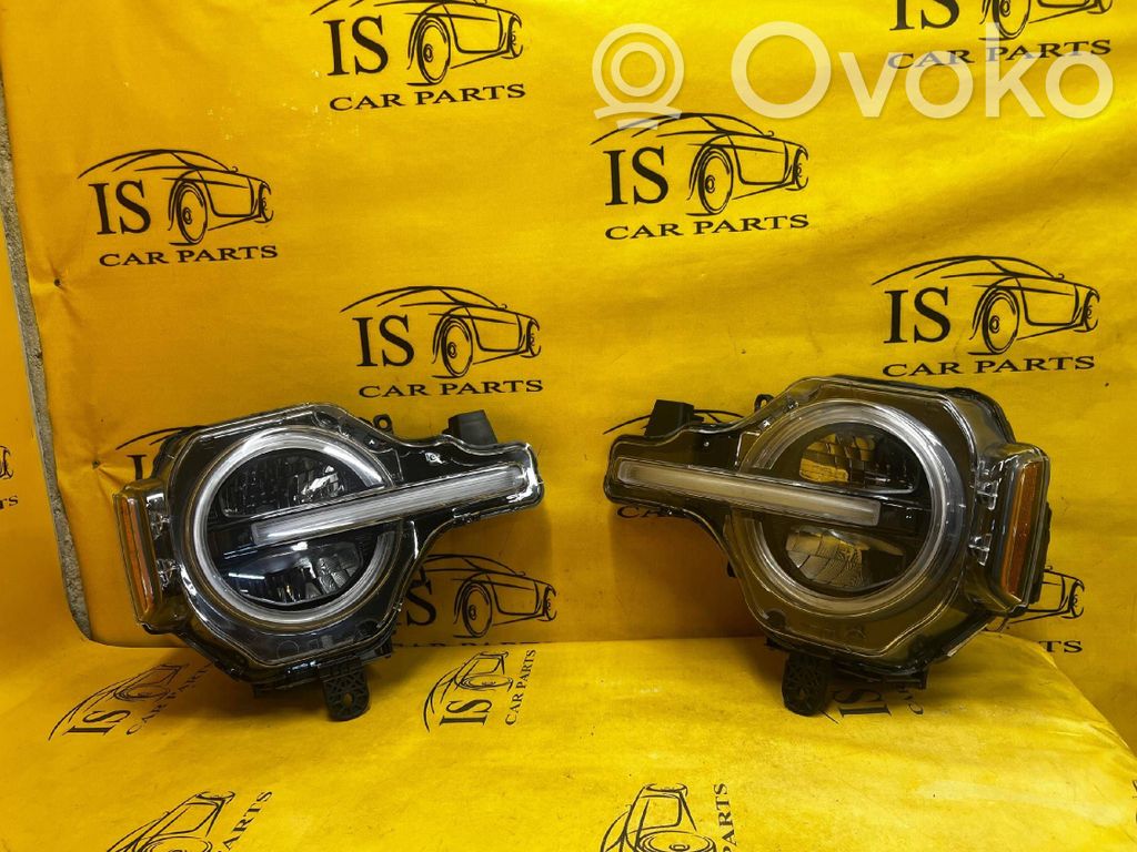 Ford Bronco Headlights/headlamps set 
