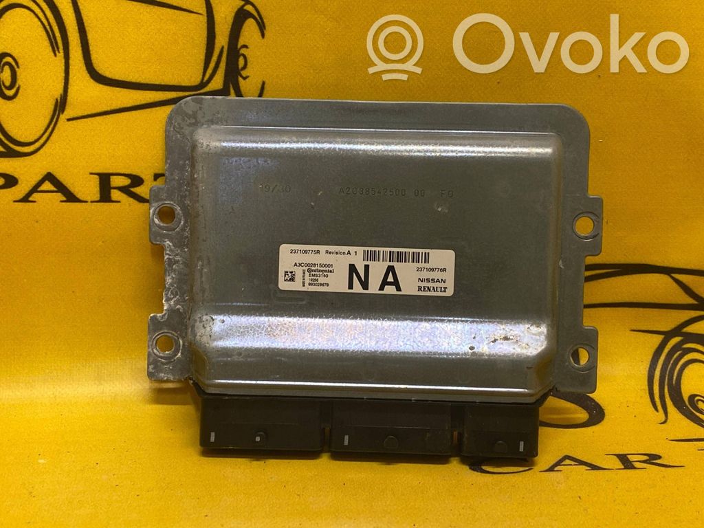 Dacia Sandero II Engine control unit/module 