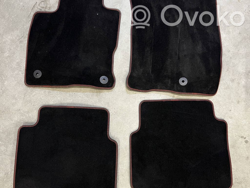 Kit tapis de sol auto   NV4JS130D00EA,NV4JS130D00EA3JA6