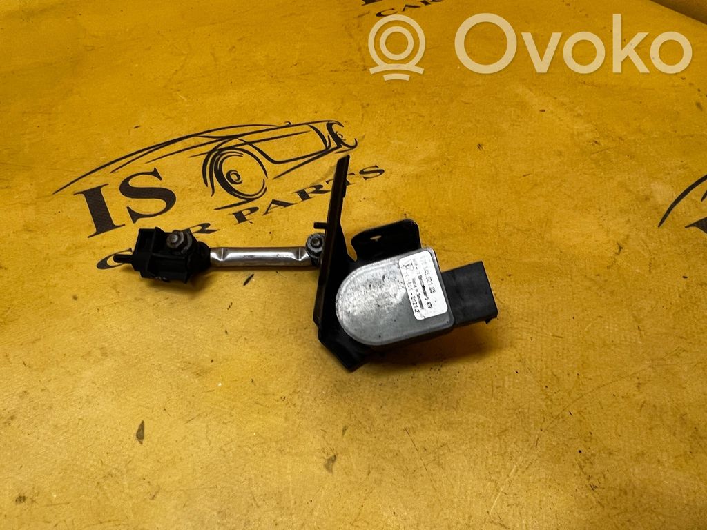 Headlight/headlamp level sensor   97034302103