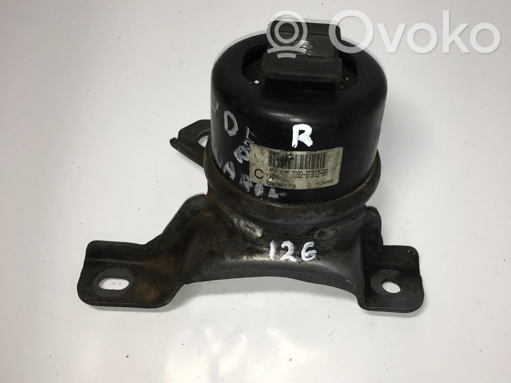 Land Rover Freelander 2 - LR2 Engine mount bracket 