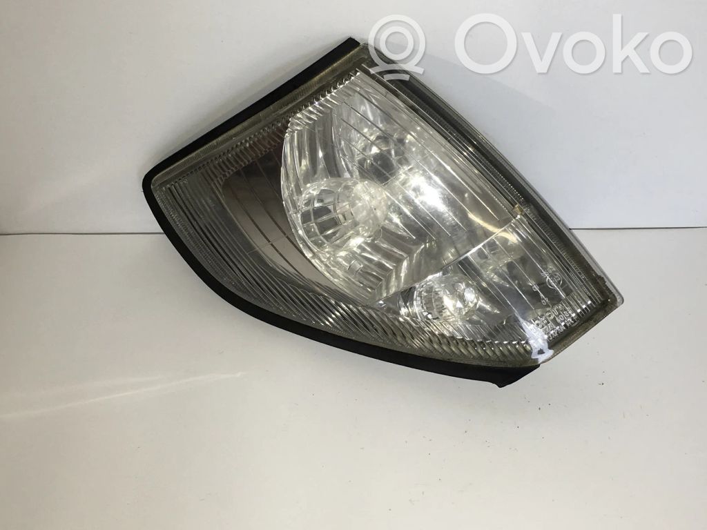Toyota Land Cruiser (HDJ90) Передний поворотный фонарь 
