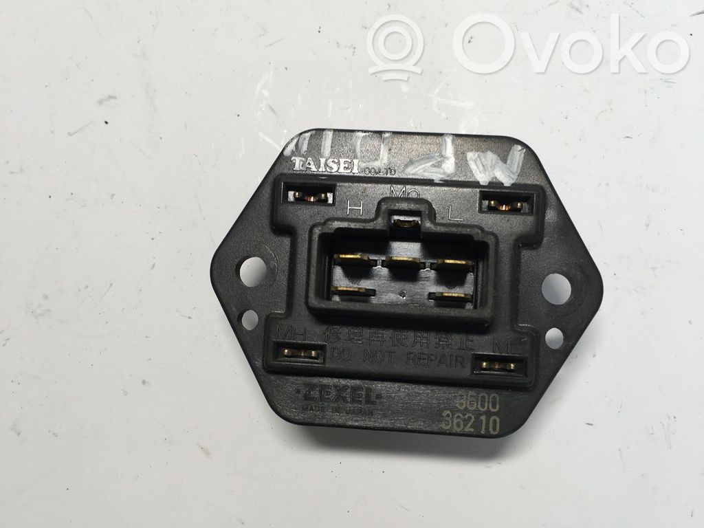 Mitsubishi Pajero Heater blower motor/fan resistor 