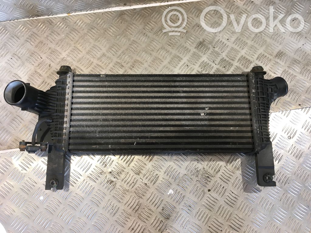 Nissan Navara D40 Interkūlerio radiatorius 