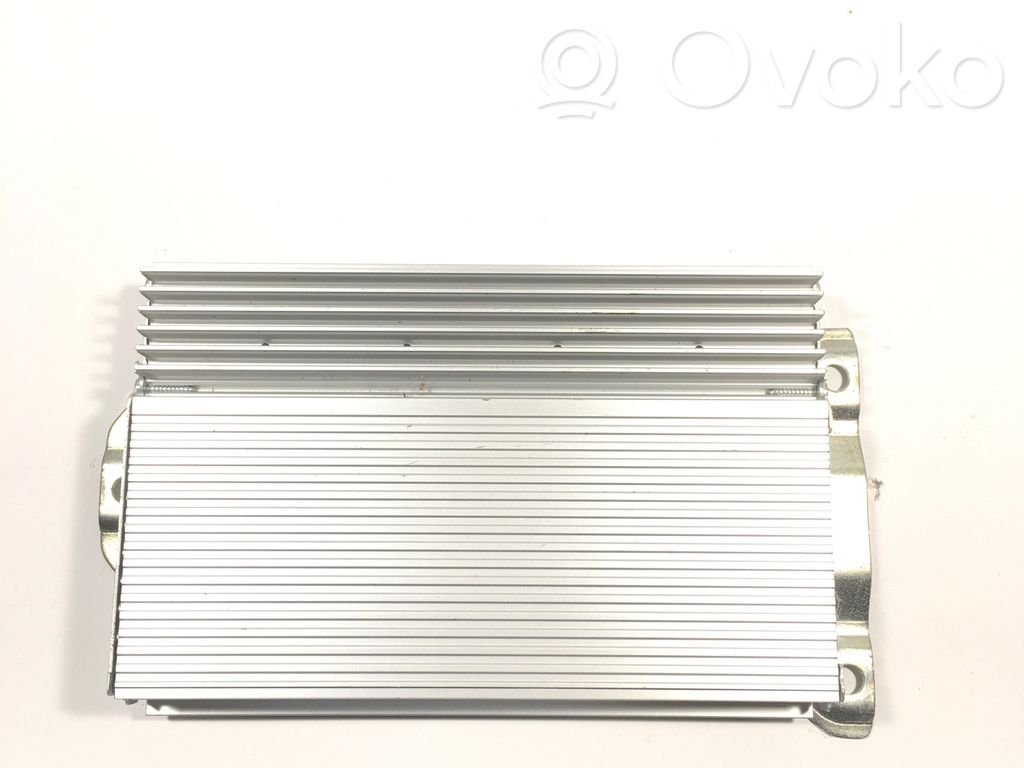 Dodge Nitro Garso stiprintuvas 