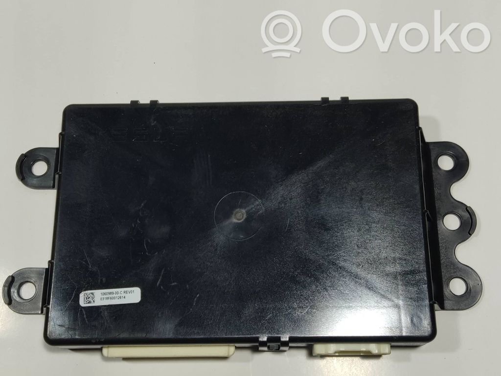 Module de commande suspension   106098900C,0318F60012614