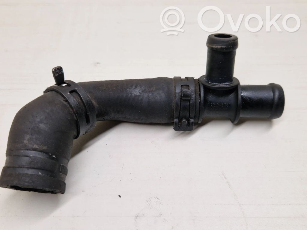 Volkswagen Golf IV Engine coolant pipe/hose 