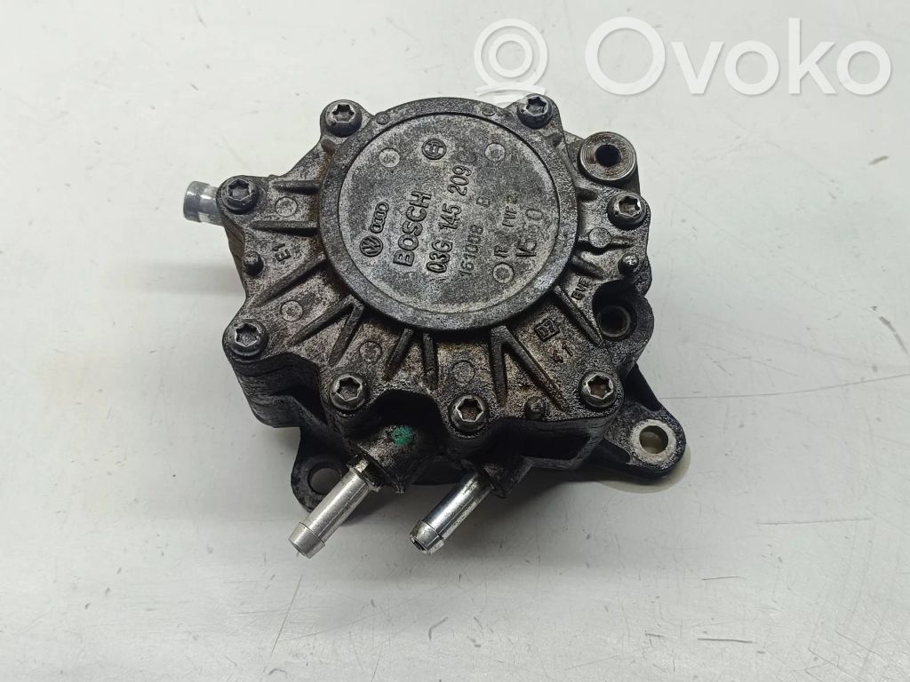 Volkswagen Golf V Fuel injection high pressure pump 