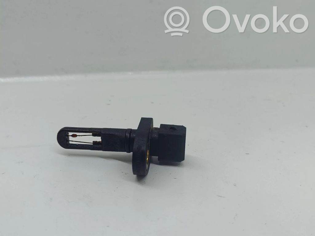 Audi A4 S4 B5 8D Ansaugluftsensor 