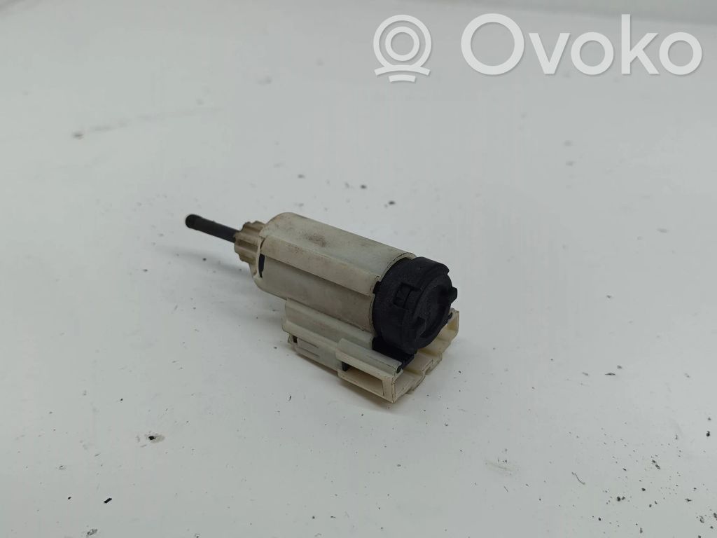 Audi A4 S4 B7 8E 8H Bremzes pedāļa sensors 