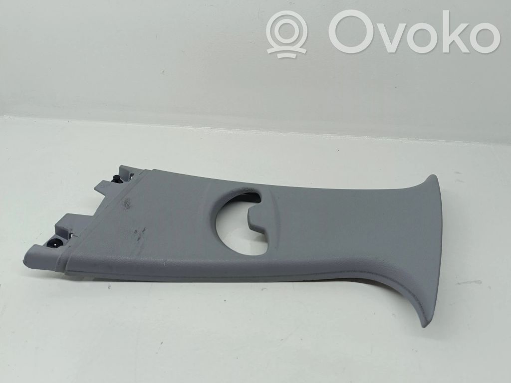 BMW 1 E81 E87 (B) pillar trim (top) 