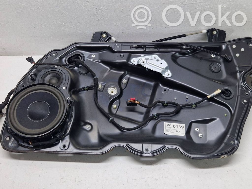 Volkswagen PASSAT B6 Front window lifting mechanism without motor 