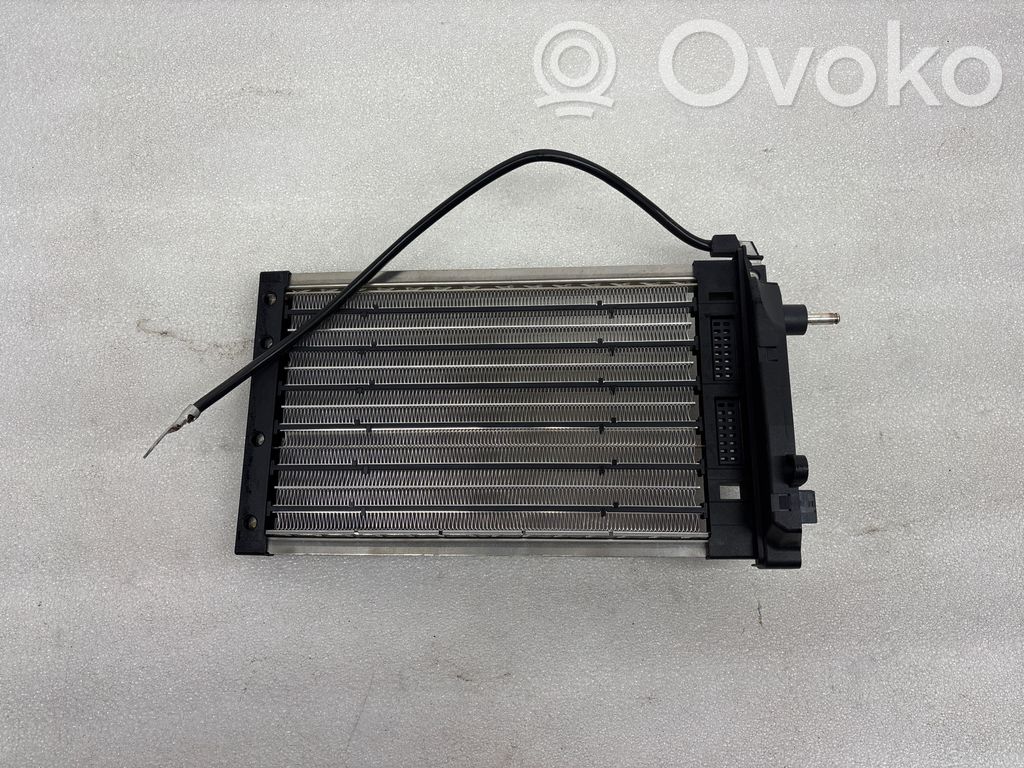 BMW 1 E81 E87 Elektrinis salono pečiuko radiatorius 