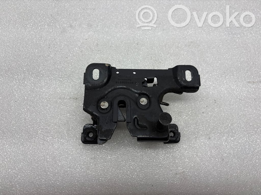 Audi A3 S3 8L Engine bonnet/hood lock/catch 
