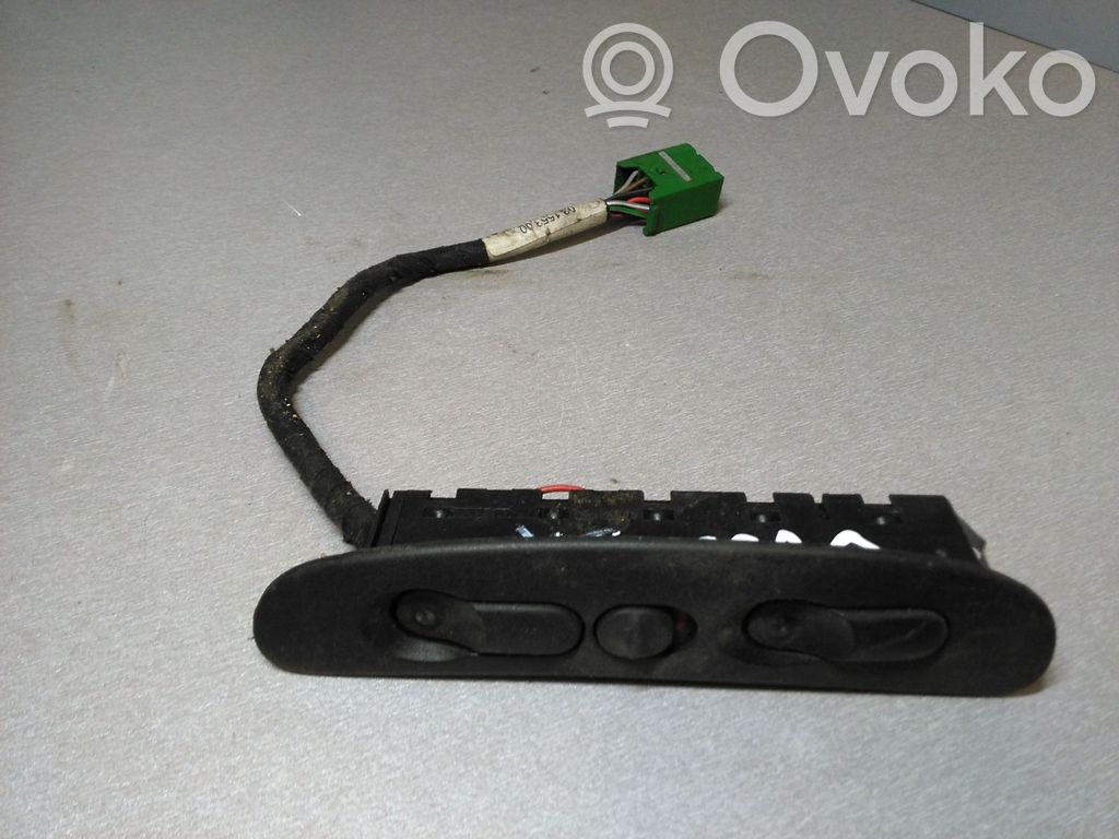 Opel Vectra B Electric window control switch 