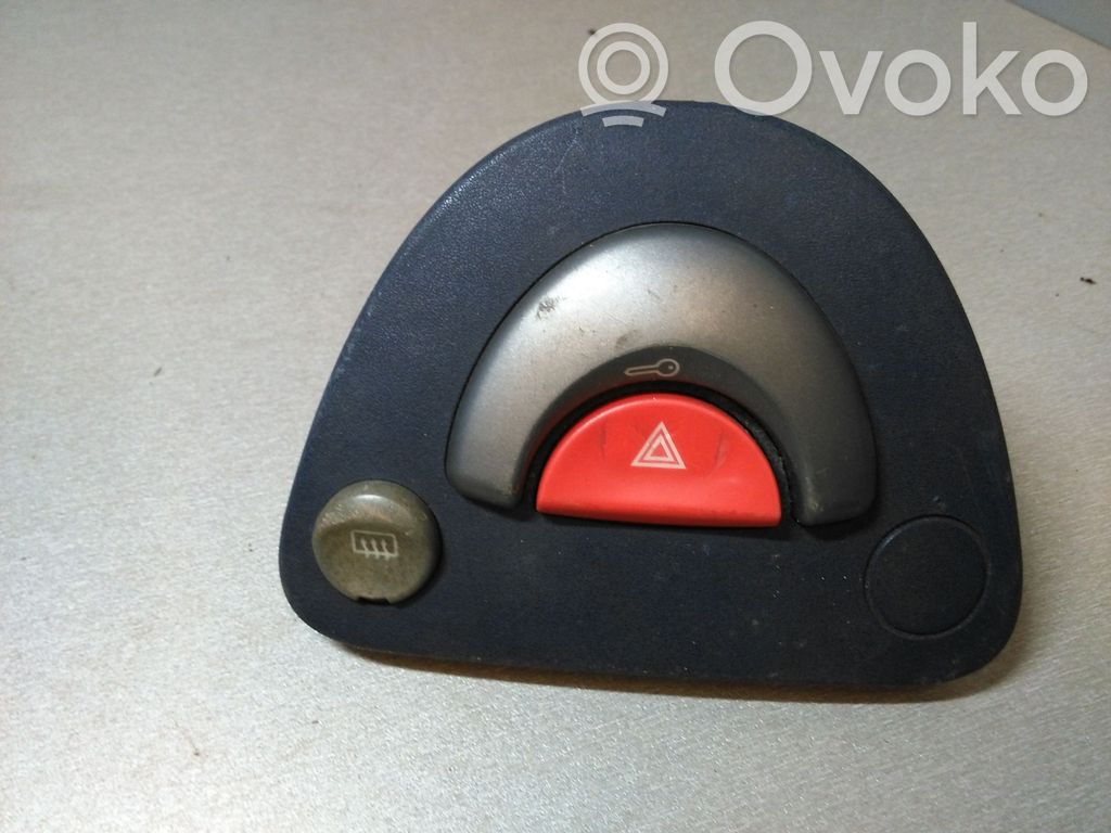 Smart ForTwo I Hazard light switch 