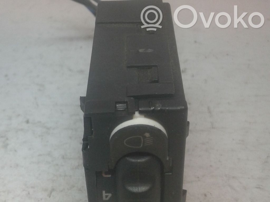 Renault Megane I Headlight level height control switch 
