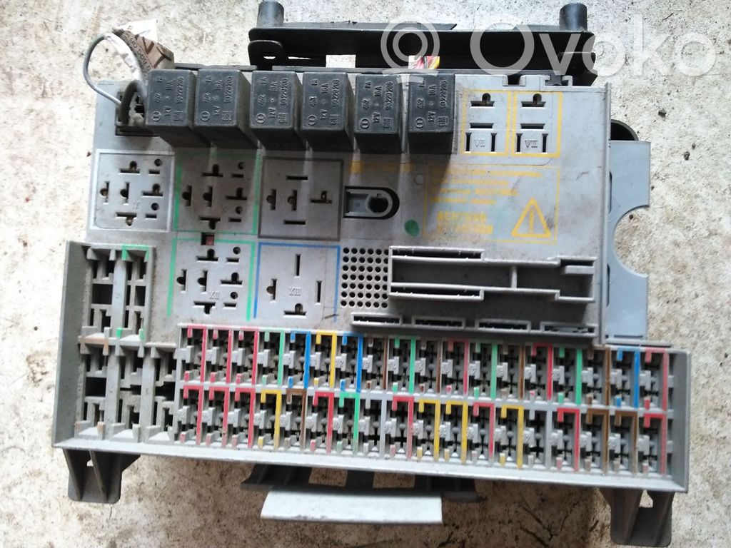 Opel Astra G Módulo de fusible 