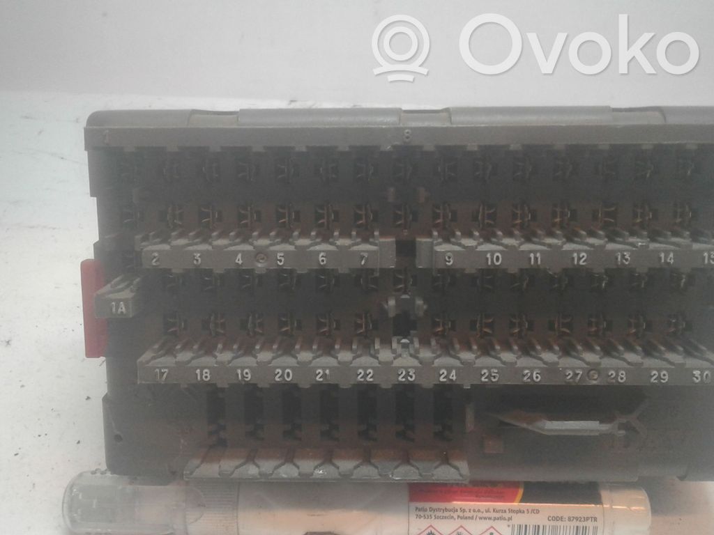 Peugeot Expert Fuse module 