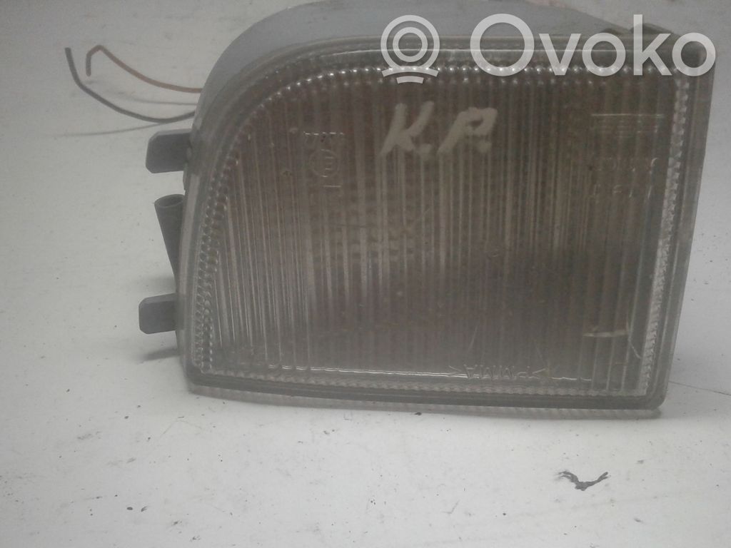 Volkswagen PASSAT B4 Front indicator light 