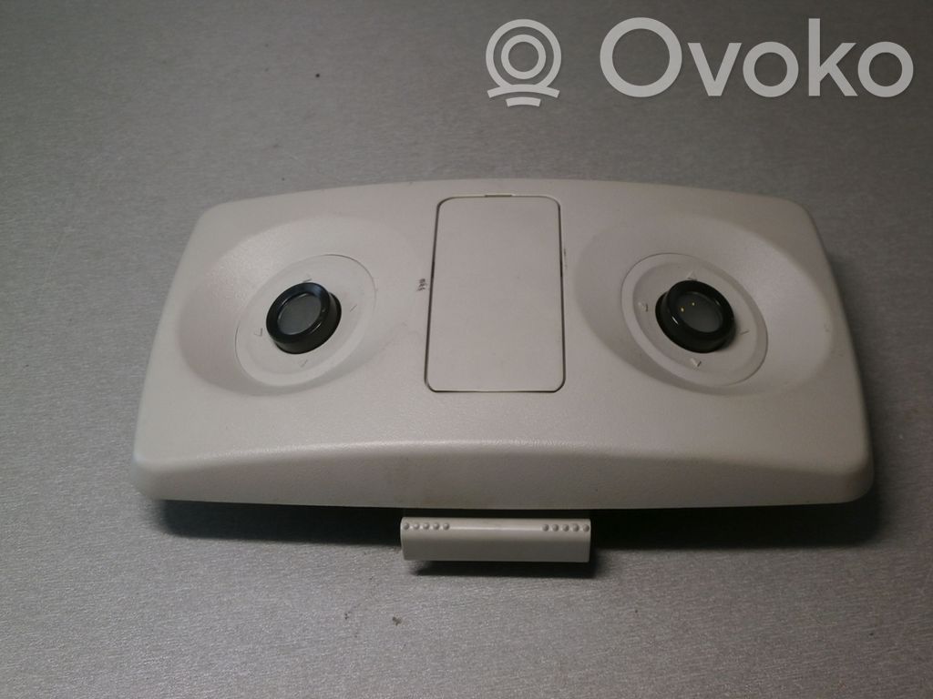 Fiat Freemont Lampka podsufitki tylna 