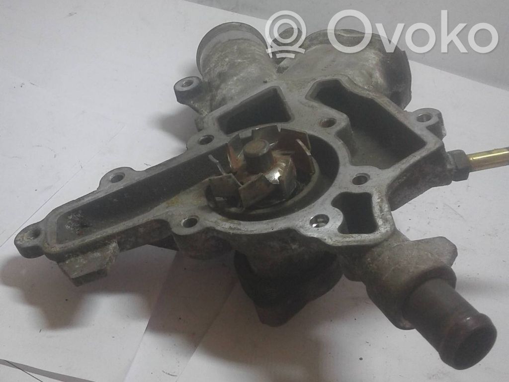 Opel Meriva A Pompe de circulation d'eau 