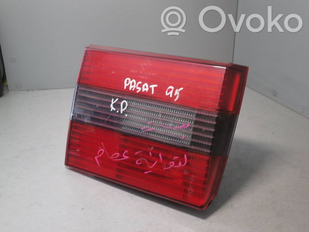 Volkswagen PASSAT B4 Lampa tylna 