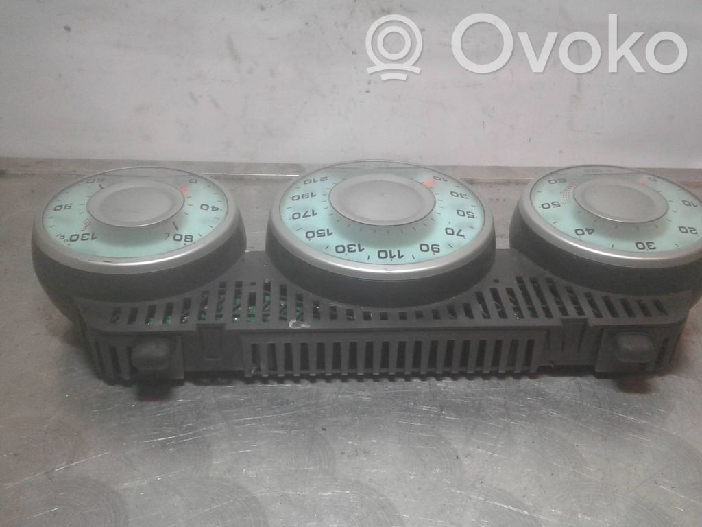 Peugeot 807 Speedometer (instrument cluster) 
