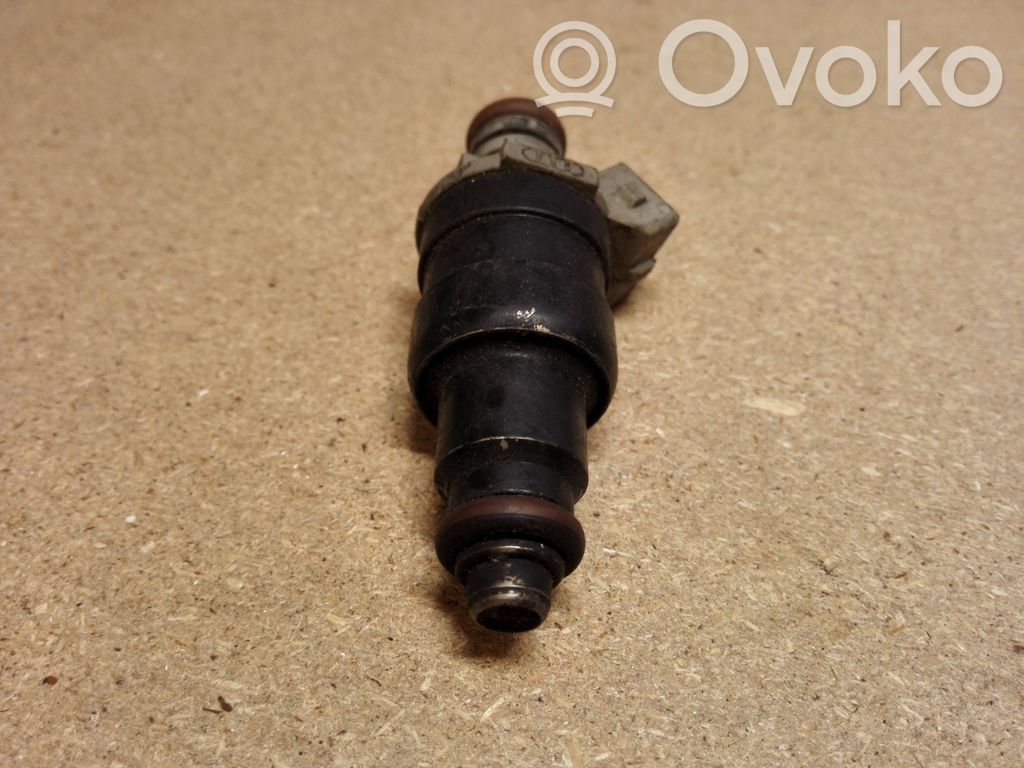Audi 100 S4 C4 Inyector de combustible 