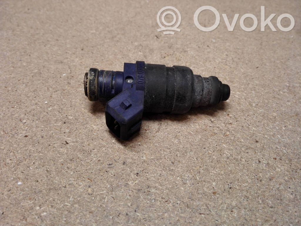 Audi A6 S6 C5 4B Inyector de combustible 