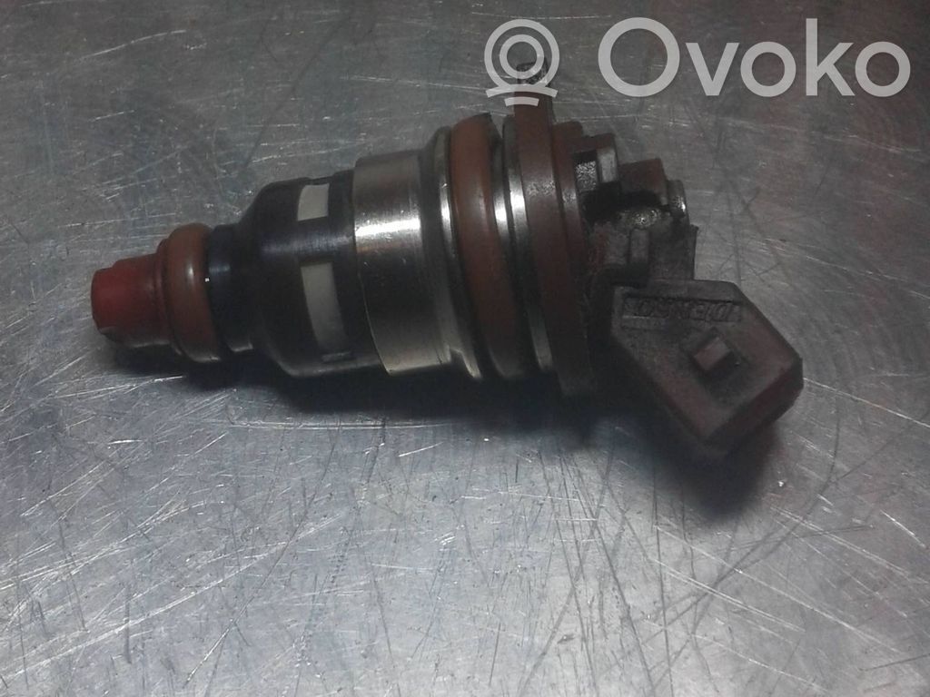 Fuel injector   958FBB