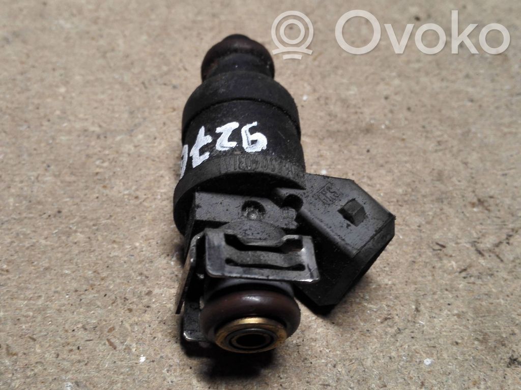 Audi A3 S3 8L Inyector de combustible 