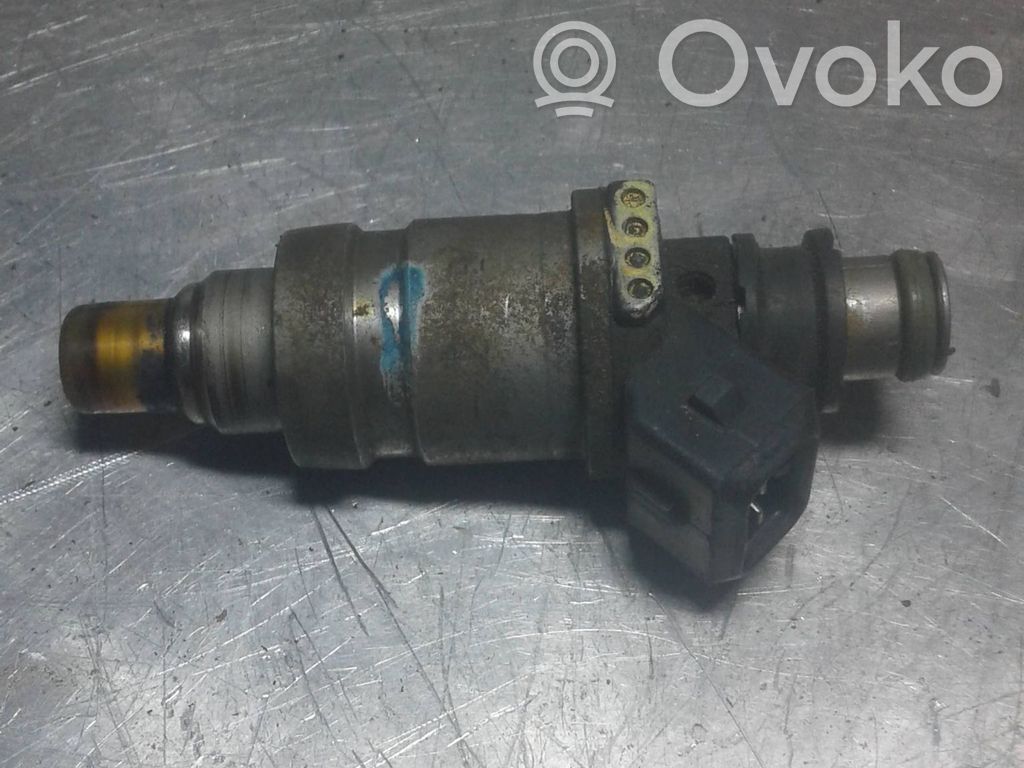 Renault Clio II Inyector de combustible 