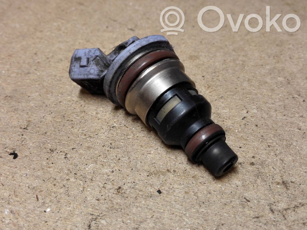 Ford Galaxy Fuel injector 