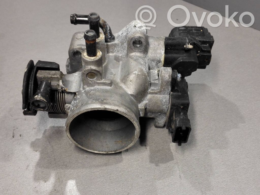 Hyundai Accent Throttle valve 
